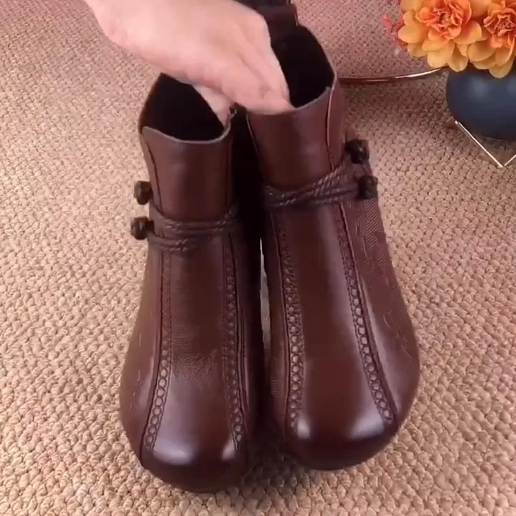 品牌特价马丁靴女秋冬新款覆古短靴真皮粗跟中老年妈妈鞋保暖棉靴