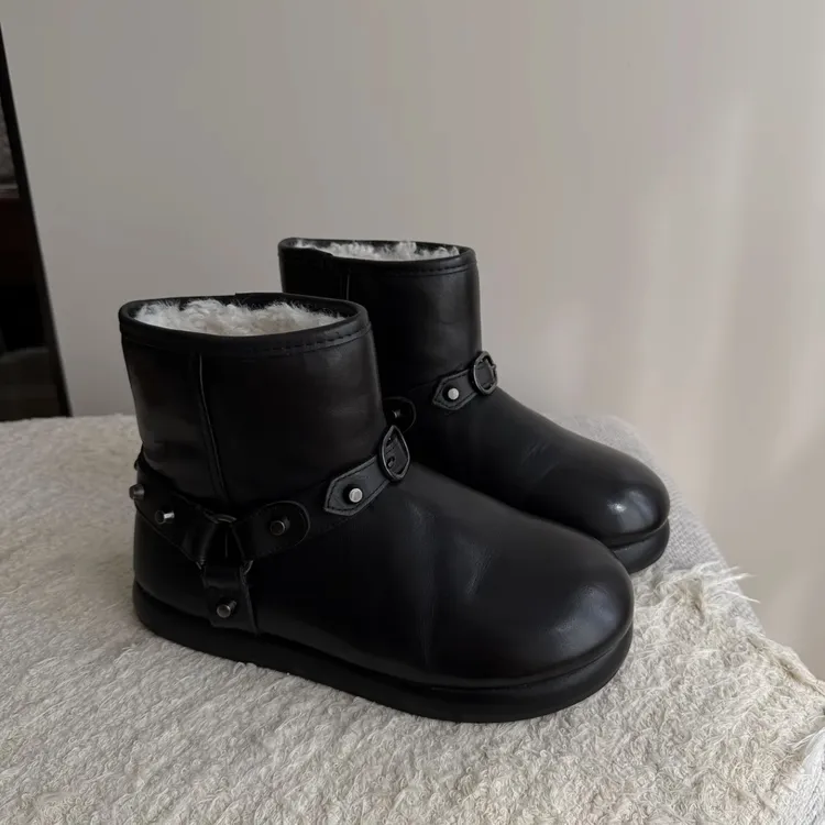 马皮冬季女靴棉鞋雪地靴INS风少女风时尚雪地靴阔腿裤必备鞋