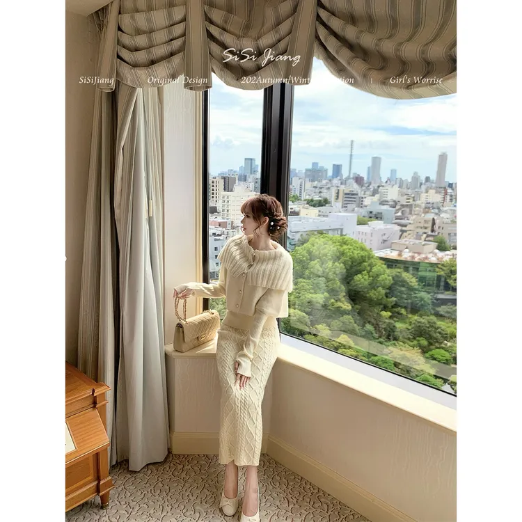 SISI JIANG“昭和系千金”温柔风日系斗篷式套头针织毛衣女上衣
