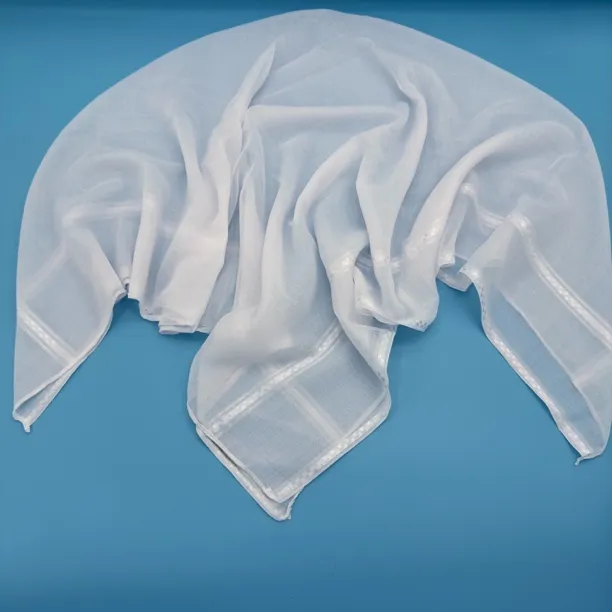 不掉色纯色女保暖成人民族风丝巾白色婴儿透气宫廷风