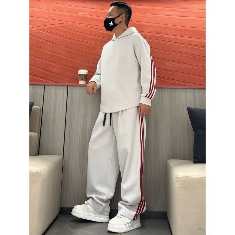 秋季新款高级重磅420克复合棉质潮流撞色三条杠时尚休闲套装5880