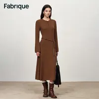 Fabrique Clara秋冬新品摩卡棕绵羊毛镂空菱形格配腰带针织连衣裙