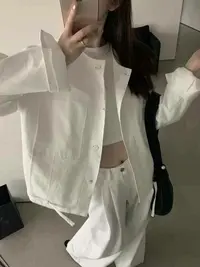 恩熙·新款显瘦气质短款夹克外套30081