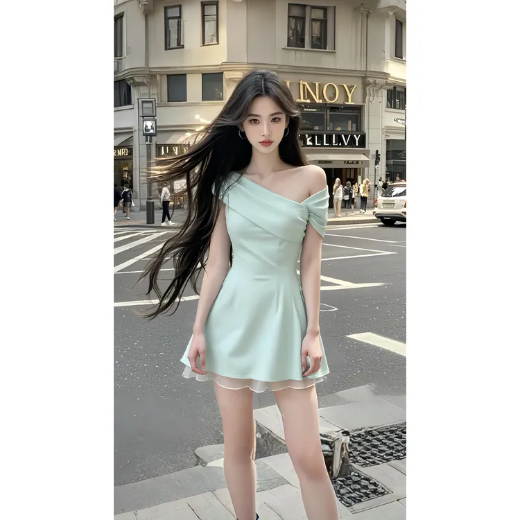 2025夏季新款薄荷绿斜领收腰连衣裙女小众设计时尚气质显瘦高级感