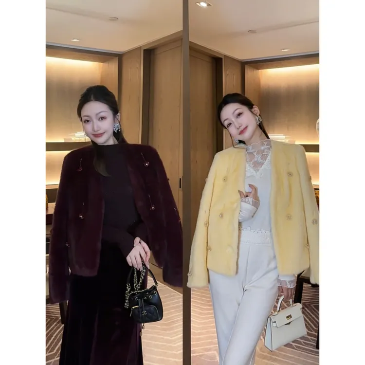 W·HAHA【雪绒奶球】 轻奢感V领手工钉钻唐装上衣81001