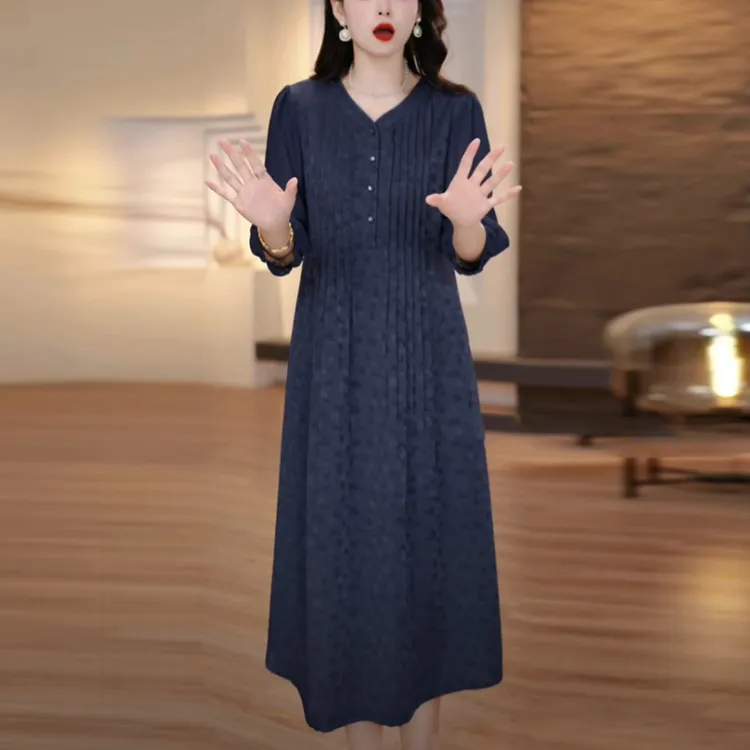 织锦提花段大码女装2025秋季新款七分袖宽松遮肉显瘦气质连衣裙子