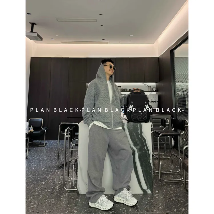 RICH陈发财【灰雾霾/藤格夹克】本期高级穿搭！菱形格压花男外套8206