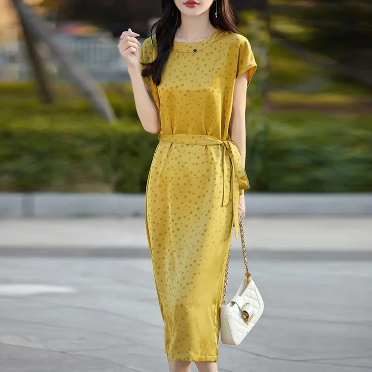 新中式缎面轻奢波连衣裙女小众复古高级感气质收腰显瘦长裙