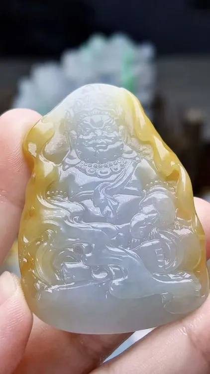 天然缅甸翡翠冰黄翡黄财神吊坠毛货买断需抛光尺寸56-40-7.3