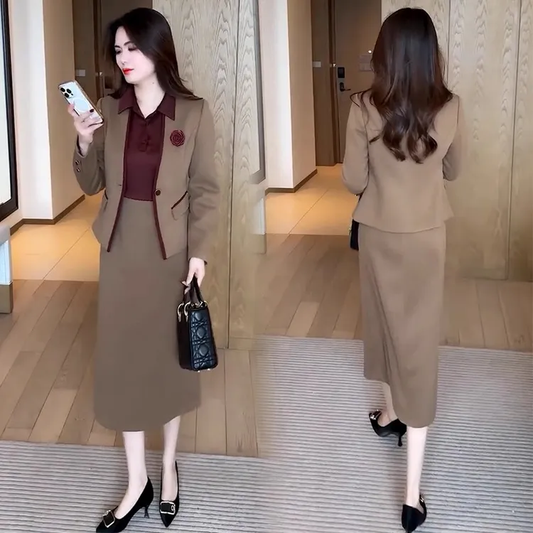 时尚套装裙女2025秋季新款洋气收腰显瘦减龄西装外套连衣裙两件套