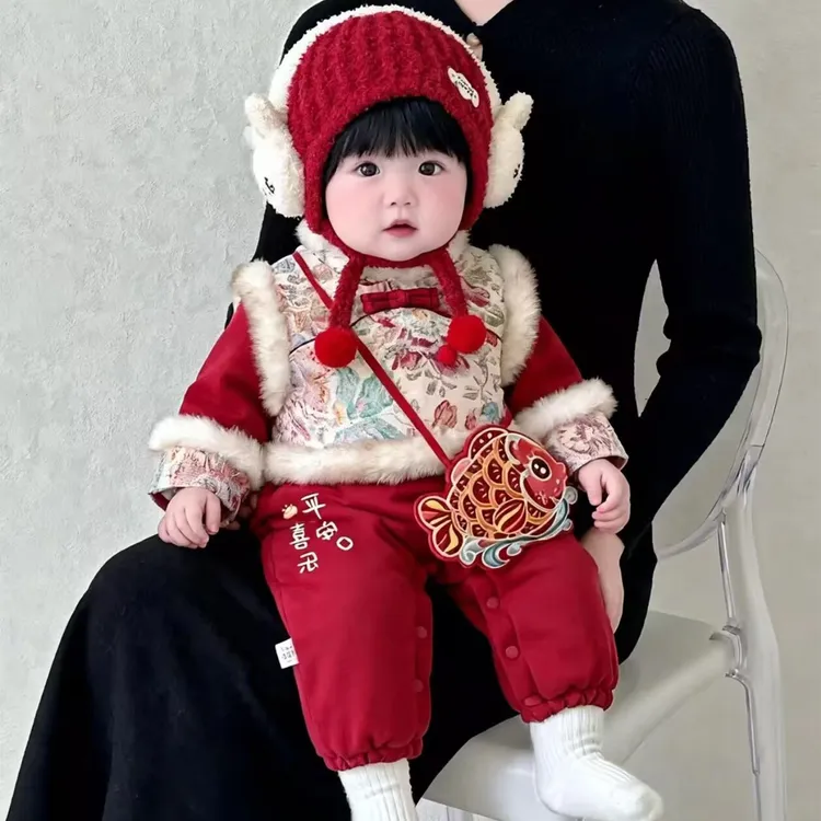 婴儿冬装加棉加厚连体衣宝宝红色喜庆保暖棉服外出拜年服周岁礼服