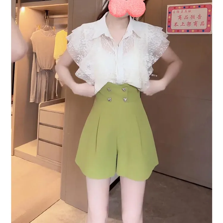 高级感百搭裤子2025夏季新款设计感爱心双排扣高腰显瘦休闲短裤女