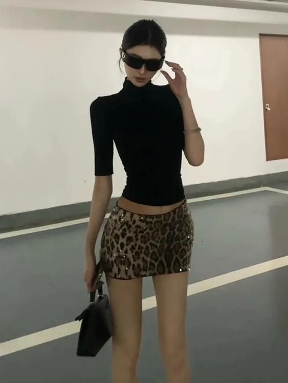 纯欲性感高领紧身弹力显瘦中袖打底衫气质豹纹包臀短裙套装251918