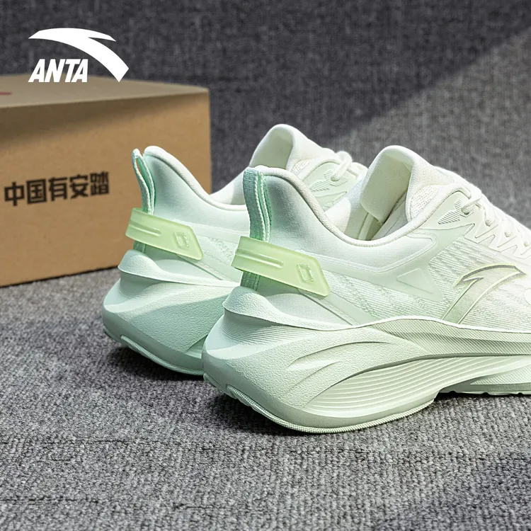 安踏毒刺5专业跑步鞋女鞋流光风秋季新款6网面初高中学生运动鞋女