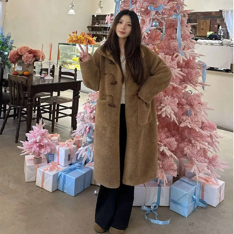 2025新款原版洋气冬季新款立领复古90绒毛绒泰迪羽绒大衣外套