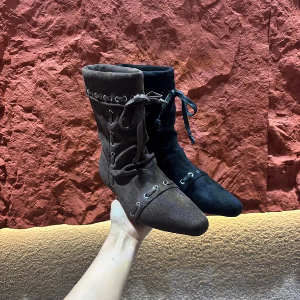 8018-3尖头法式秋季常规款常规切尔西靴长筒弹力靴子