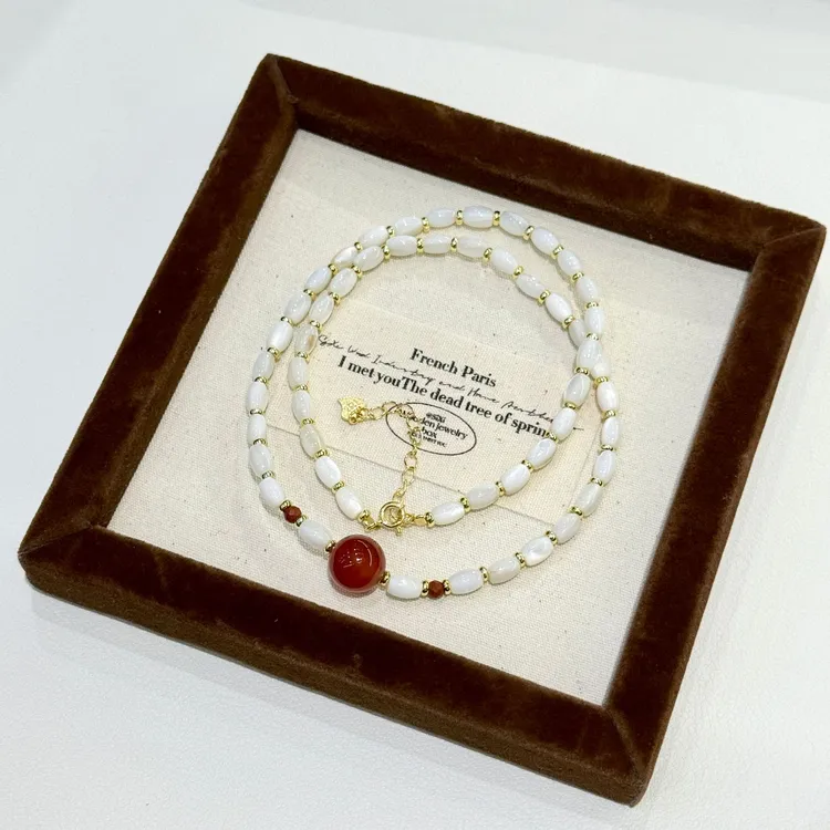 s925纯银天然红玛瑙马蹄贝隔片项链女气质高档温婉中式轻奢毛衣链