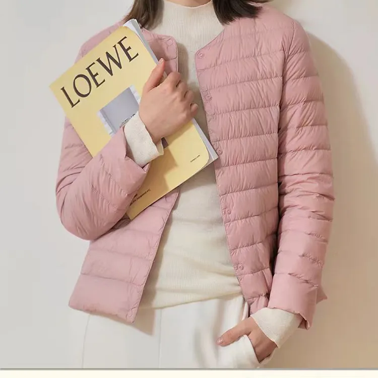 轻薄款白鸭绒女士圆领短款修身百搭休闲时尚保暖秋冬外套学生连帽