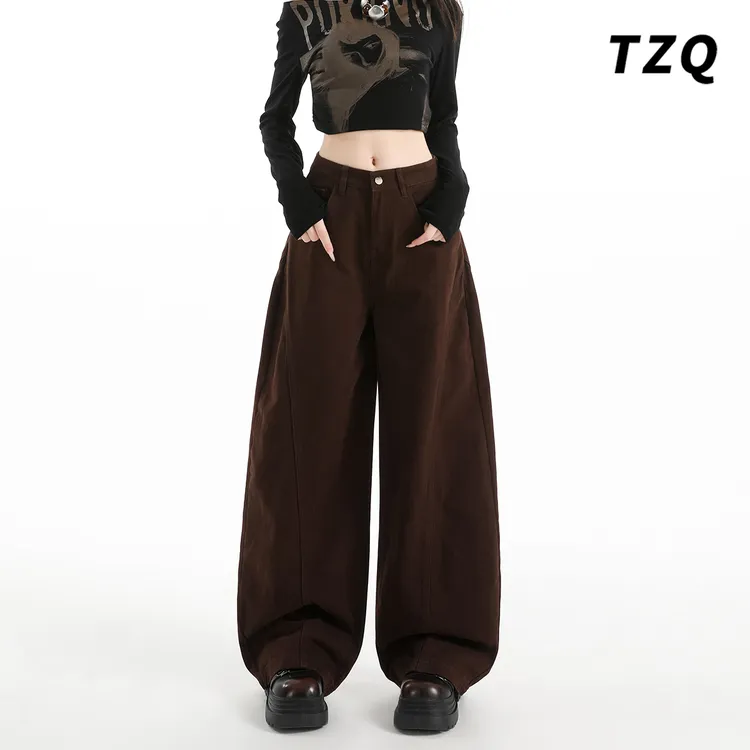 美拉德咖色弯刀牛仔裤女秋2025新款复古宽松阔腿镰刀裤TZQ2591304