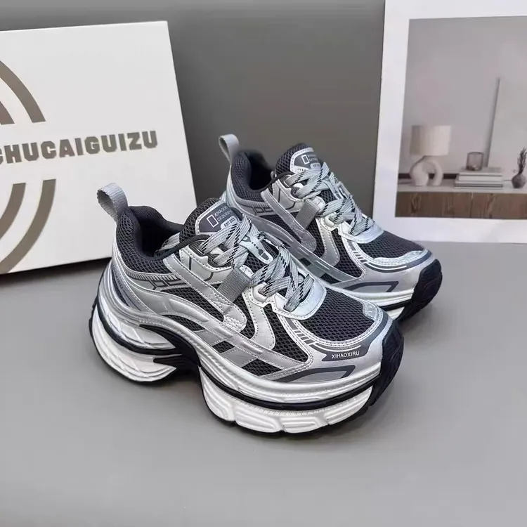 巴黎老爹鞋女2025新款厚底松糕鞋小个子超高跟做旧擦色爆款运动鞋