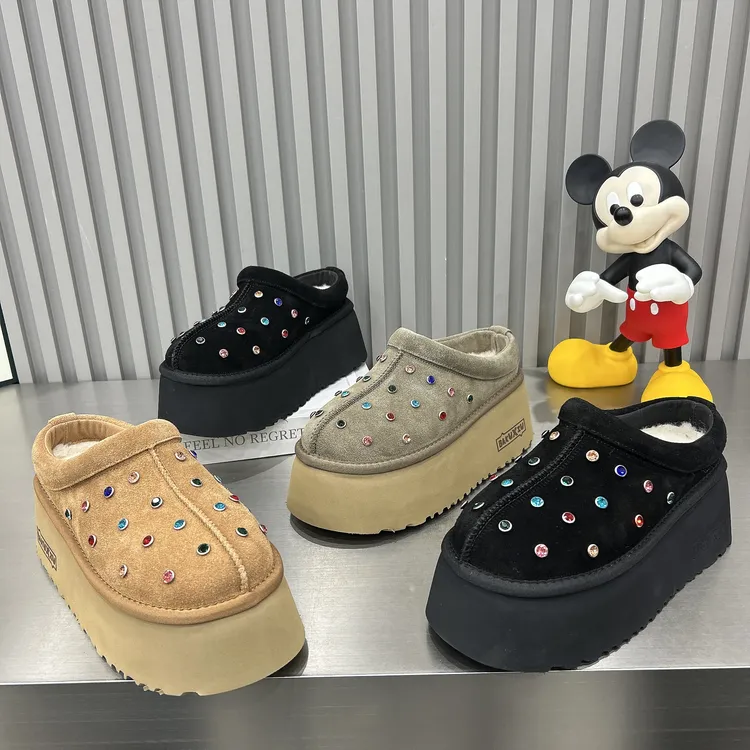 2025冬新款真皮水钻包头加绒半拖圆头6cm松糕厚底勃肯雪地靴女鞋