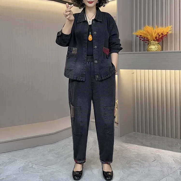 2025年开春新款水洗软牛仔套装宽松显瘦遮肉两件套妈妈装8806