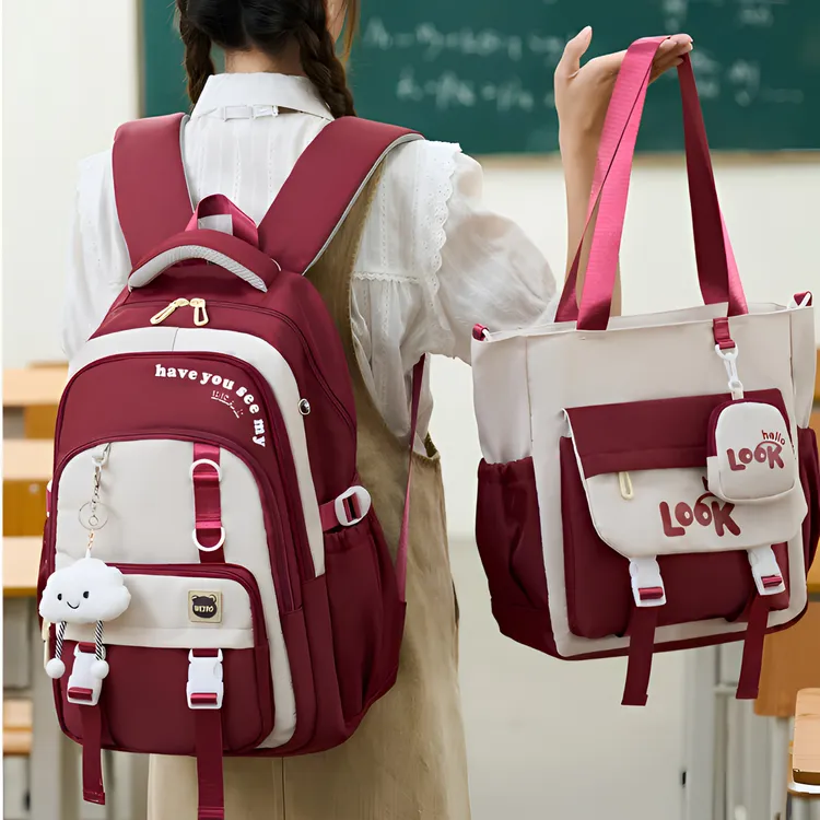护脊书包女超大容量初中7-9年高中生双肩包轻便减压小学生3-6年级
