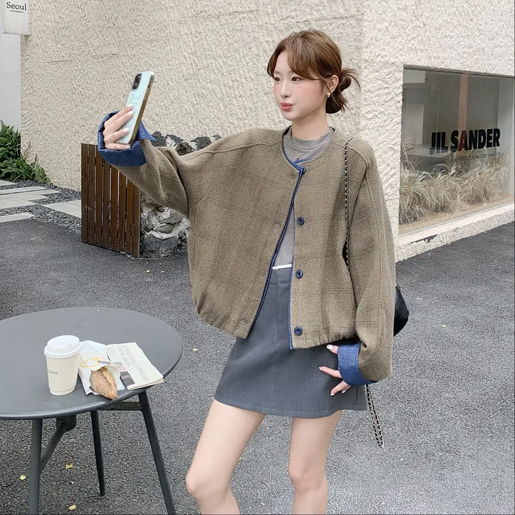 牛仔拼接圆领格纹毛呢外套女2025秋冬款韩系时尚气质短款呢子上衣