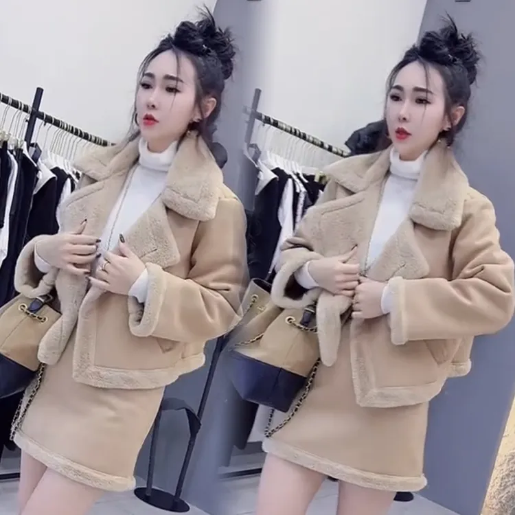 2025秋冬新款时尚显瘦气质网红高档套装女高级百搭宽松大码两件套