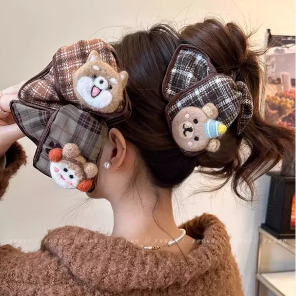 复古可爱毛毡发量多抓夹女2026新款秋冬高级感鲨鱼夹子发夹后脑勺