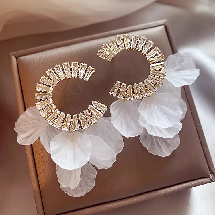 铜合金耳饰 C圈贝壳流苏耳环女轻奢高级感夸张独特耳饰气质耳钉潮