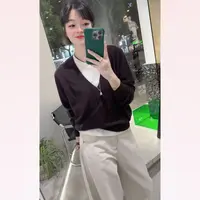 春苗女装   V领极简三色羊毛衫      时尚百搭毛衣针织衫
