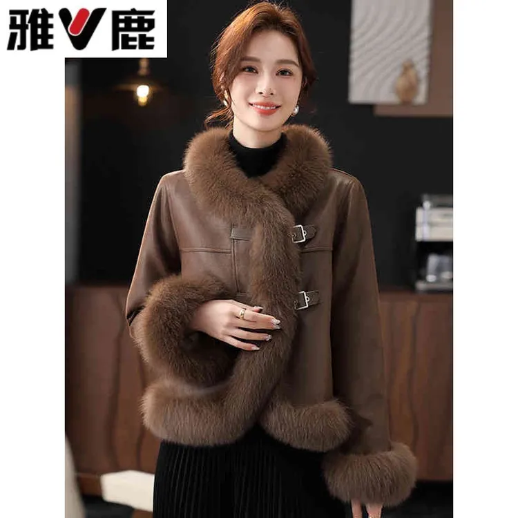 雅鹿冬季毛领保暖羽绒服中古风高级感环保皮草大衣女气质百搭长袖