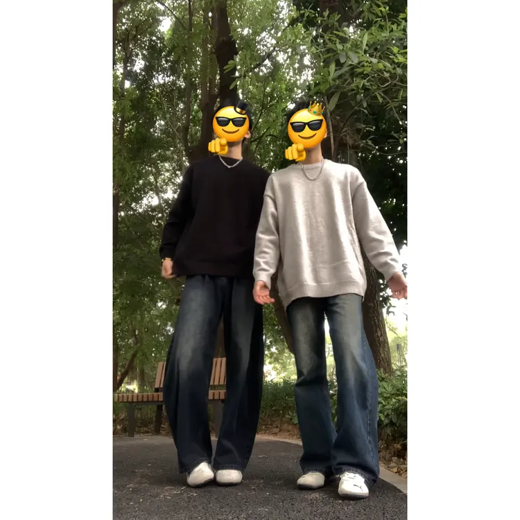 小众浅灰色毛衣男女情侣秋冬季潮牌宽松慵懒风上衣打底内搭针织衫