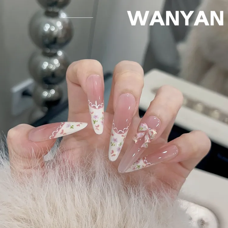 【奶芙花田】CHUN·手工穿戴甲椭圆款气质碎花设计显白法式美甲贴片 