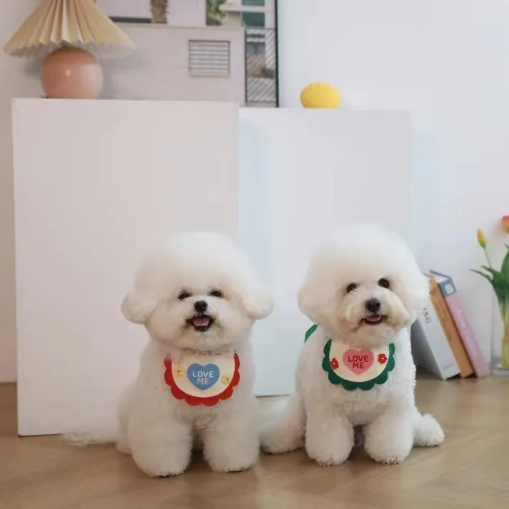 宠物口水巾猫咪狗狗可爱围兜泰迪博美针织刺绣围巾围嘴幼犬系带式