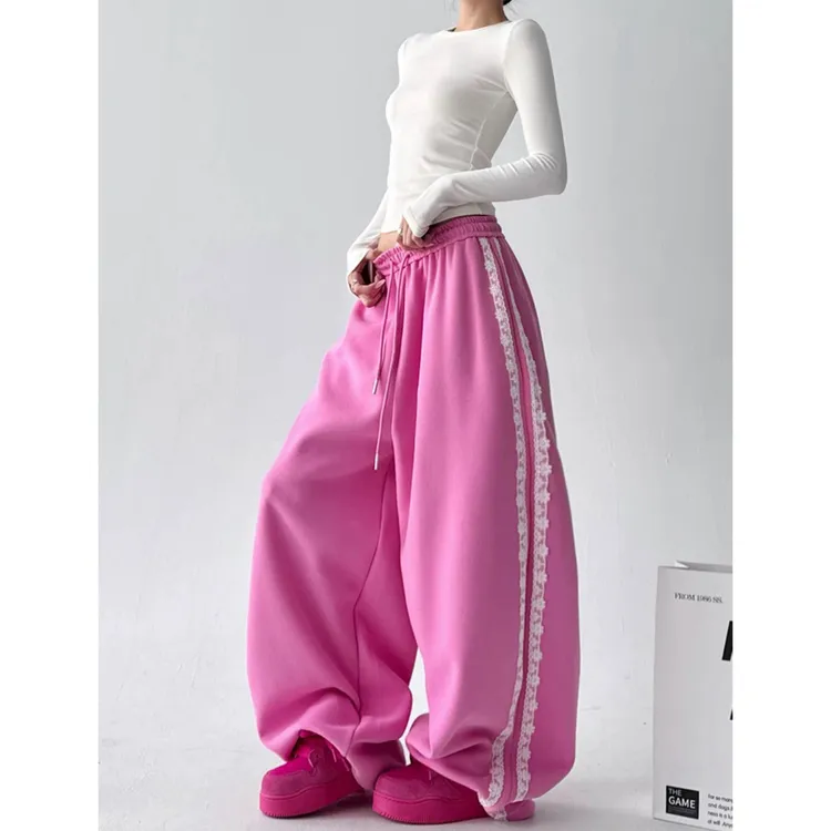 2025冬季加绒粉嫩运动风蕾丝边阔腿裤女巨好看百搭抽绳直筒休闲裤