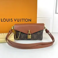 99新 LouisVuitton/路易威登 思斯专属 LV焦糖锁头 BJKM1164
