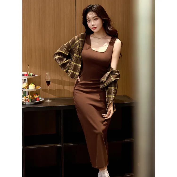 B甄选性感棉质背心长裙2025夏新款连衣裙女气质内搭过膝到脚踝