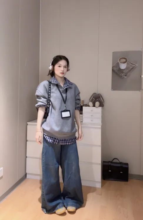 假两件格纹设计感拼接长袖T恤套头卫衣女秋季百搭宽松翻领上衣