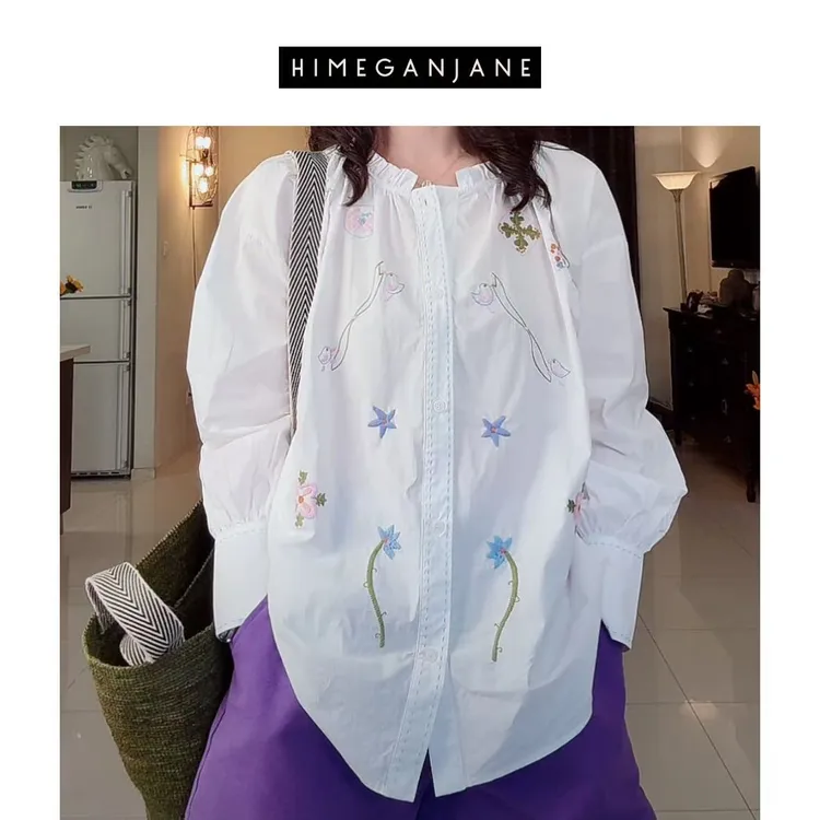 HIMEGANJANE “杜乐丽花园 ”彩色刺绣花边宽松法式衬衫12038