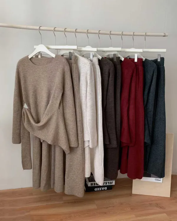 韩系气质辣妹风不规则针织套装秋冬设计感针织衫+垂感长裤两件套