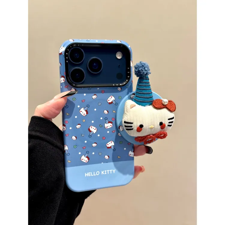 适用苹果iphone17promax猫咪抱枕16pro创意磁吸15支架14ins手机壳