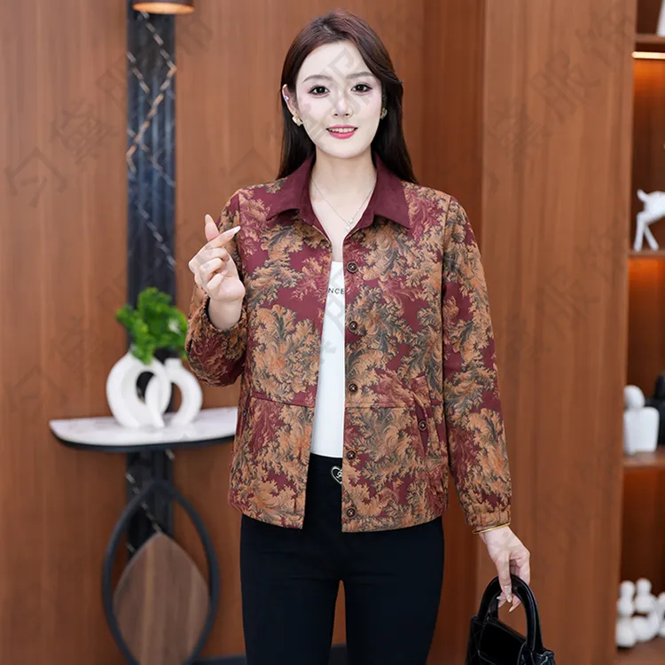 中老年休闲外套气质大码春秋中老年妈妈装宽松装时尚洋气短款