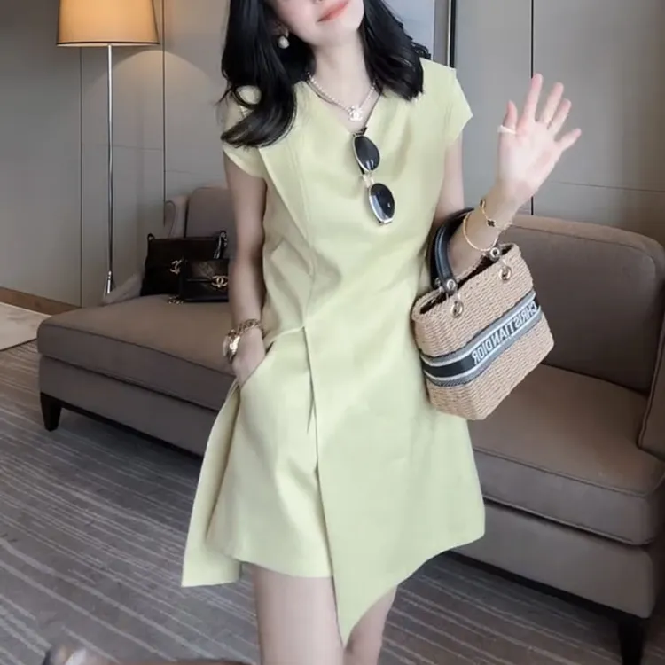 2025夏季新款极简高品质显瘦裁剪气质套装王(上衣裙+短裤)超仙女
