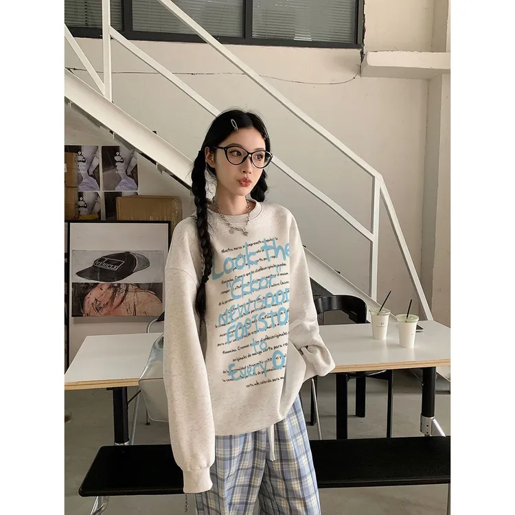 YWBY新款入秋圆领套头卫衣字母印花慵懒风小个子女生韩系ins衣服