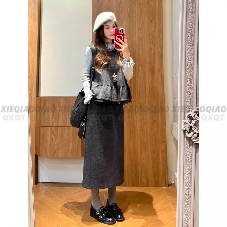 Z162#韩系秋冬小香风显瘦套装灰色马甲打底衫搭时尚半身裙三件套