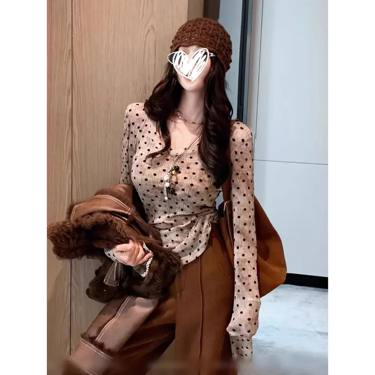 韩系长袖波点修身T恤设计感百搭复古收腰加绒上衣女秋冬新款01163