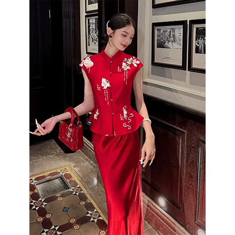 新中式订婚敬酒礼服套装清冷贵气感国风缎面红色旗袍连衣裙女夏季