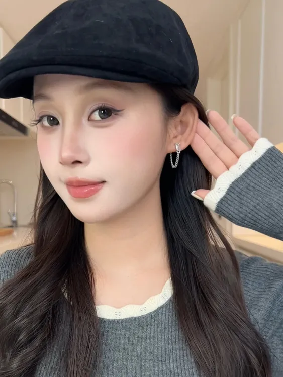 钛钢锆石耳饰 个性链条耳钉女甜酷耳饰女网红爆款耳环ins新款潮